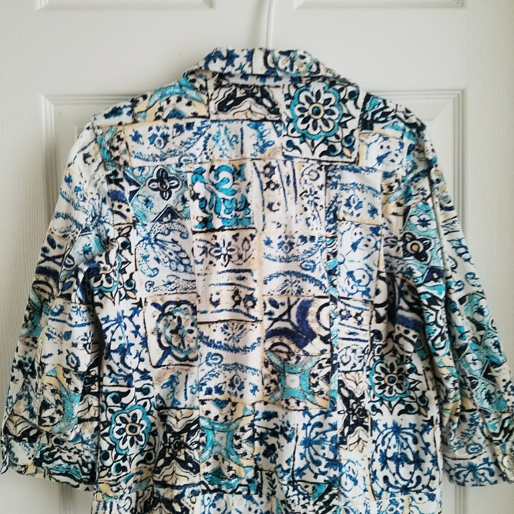 Jacket size1 - Picture 3 of 3